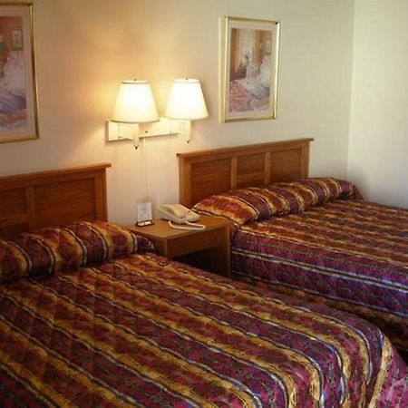 Red Carpet Inn Starke Oda fotoğraf